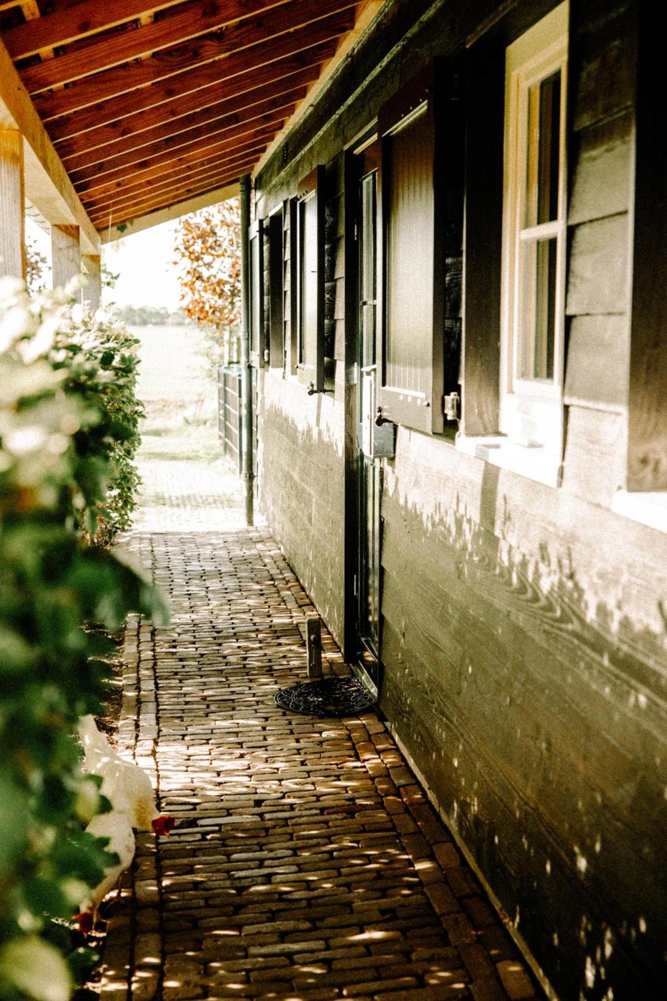 B&B Landelijke Rust Lutjewinkel Exterior foto